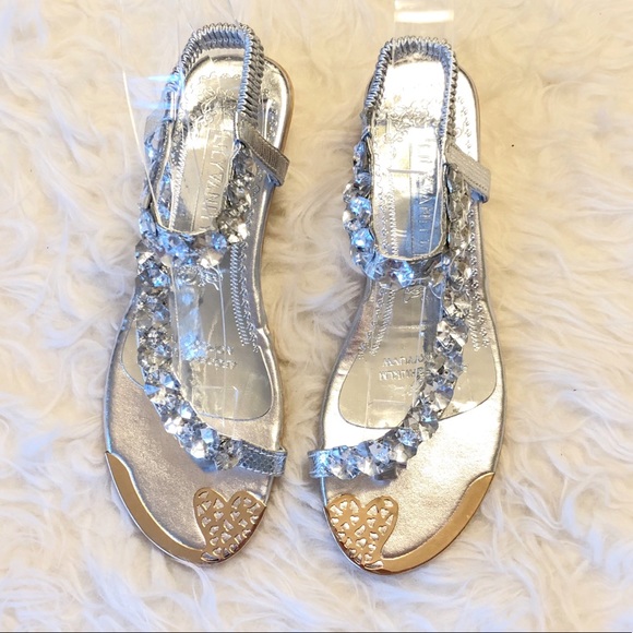 Gorgeous Sandals Encrusted with Crystals - Picture 6 of 8